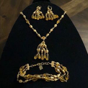 SALE🔥 Set of necklace, bracelet and earrings